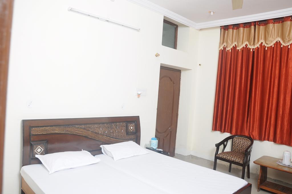 Ashish Villa Guest House Джодпур Стая снимка