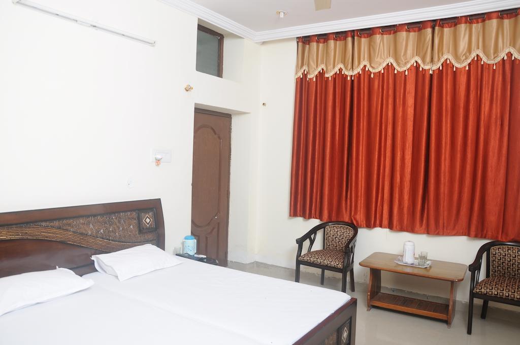 Ashish Villa Guest House Джодпур Стая снимка